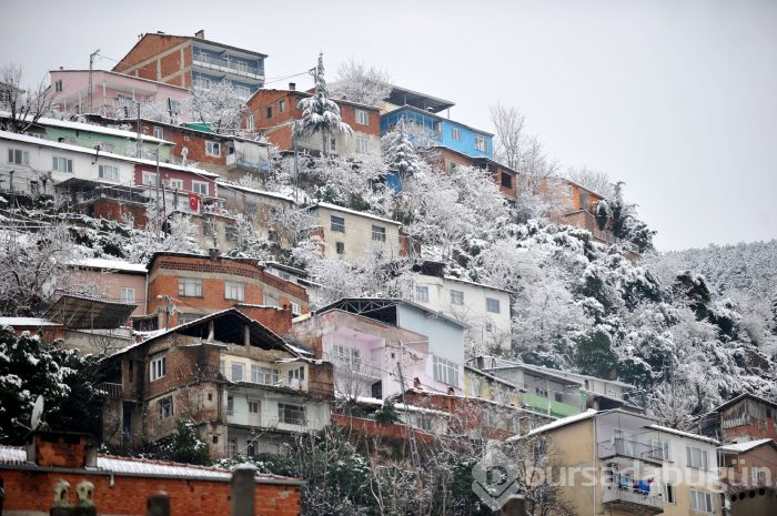 Bursa'da kar yağışı 