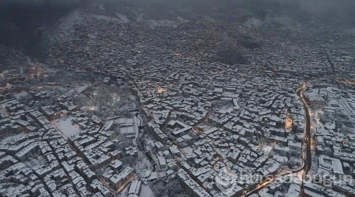 Kar Bursa'ya çok yakıştı