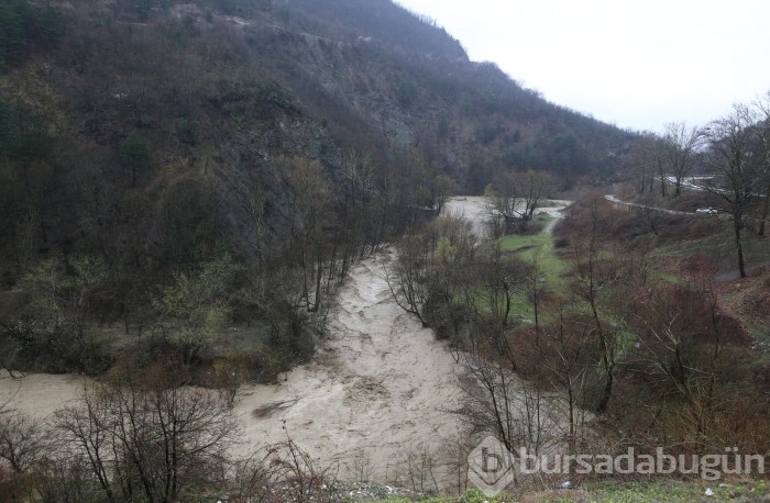 Bursa'da sel alarmı! Dereler taştı