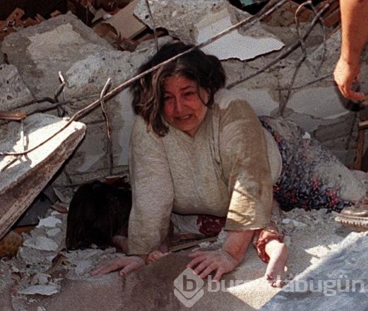 17 Ağustos depreminde akıllara kazınan görüntüler