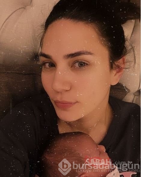 Buse Varol eski formuna kavuştu!