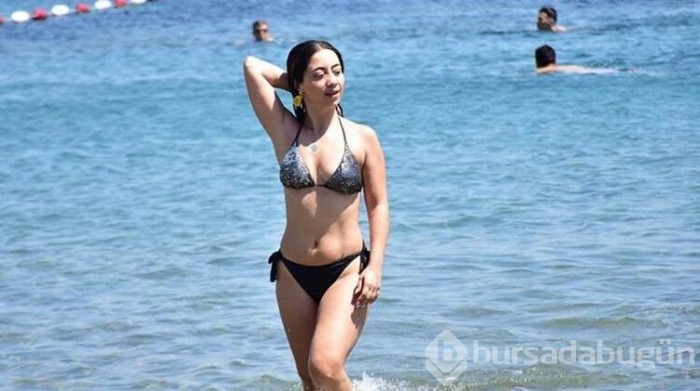Nihan Akın ve Enis Tunay el ele objektiflere yakalandı