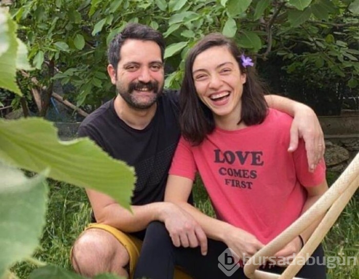 Merve Dizdar ile eski eşi Kadıköy'de bir araya geldi