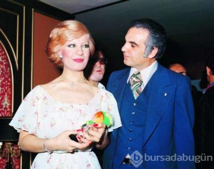 Merve Dizdar ile eski eşi Kadıköy'de bir araya geldi