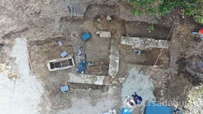 2 bin yıllık olduğu tahmin edilen ikinci lahit bulundu