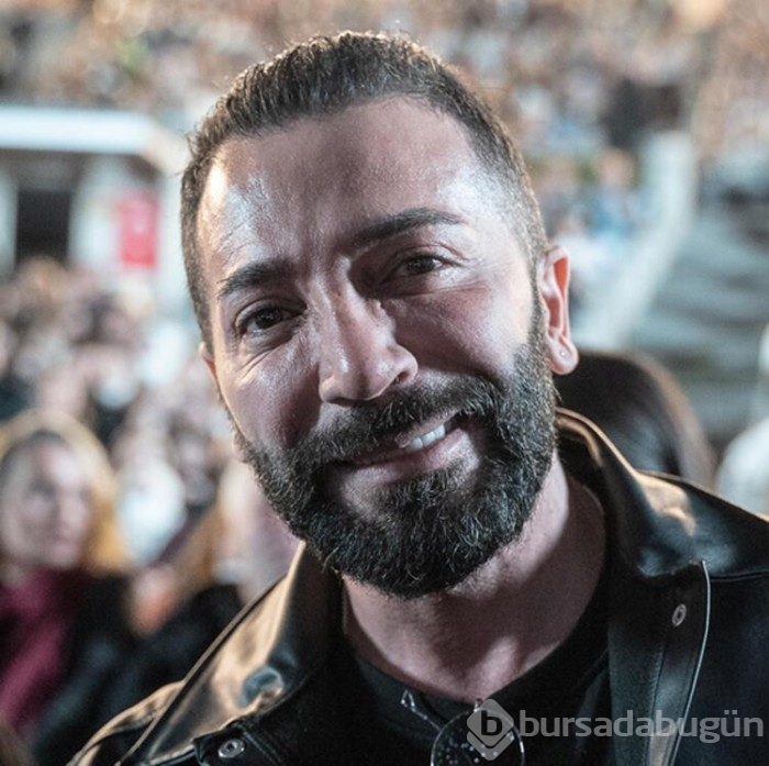 Yıldız Tilbe esprileriyle Harbiye'yi kahkahaya boğdu!
