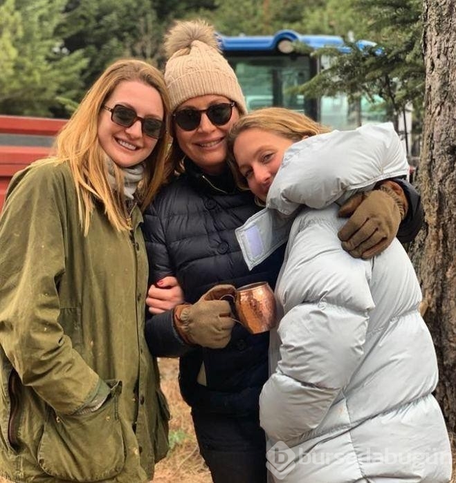 Caroline Koç kızlarının ablası gibi!

