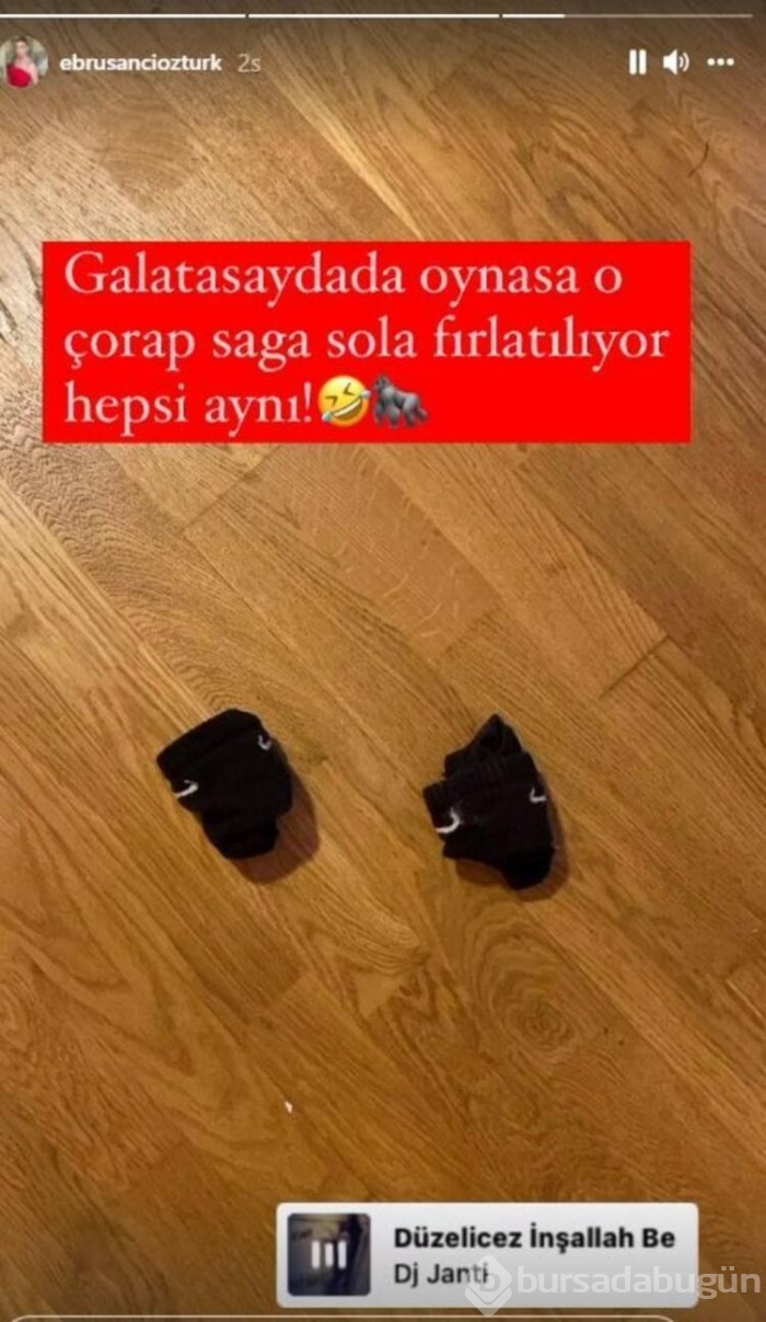 Alpaslan Öztürk ev haliyle olay oldu!