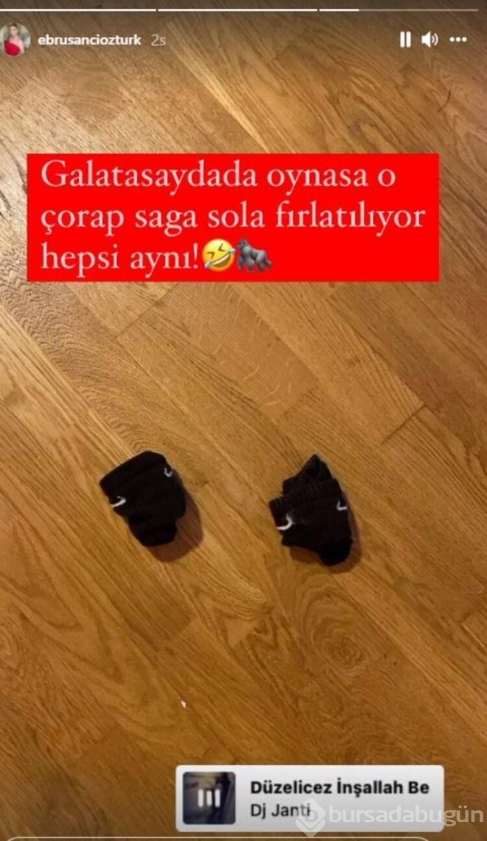 Alpaslan Öztürk ev haliyle olay oldu!