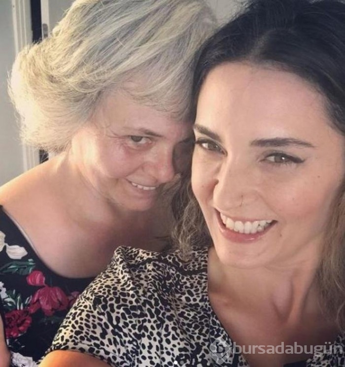 Aslıhan Gürbüz ve annesinin pozlarına beğeni yağdı
