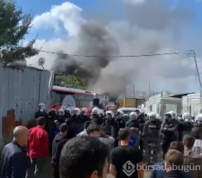 Kağıt toplayıcılarına yapılan baskında ortalık karıştı