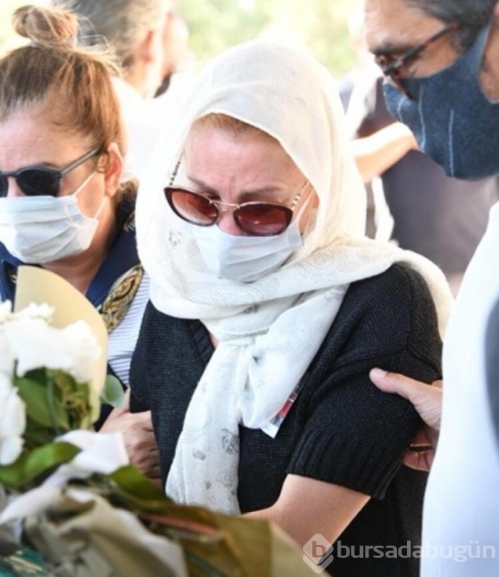 Hümeyra, aylar sonra ilk kez objektiflere takıldı
