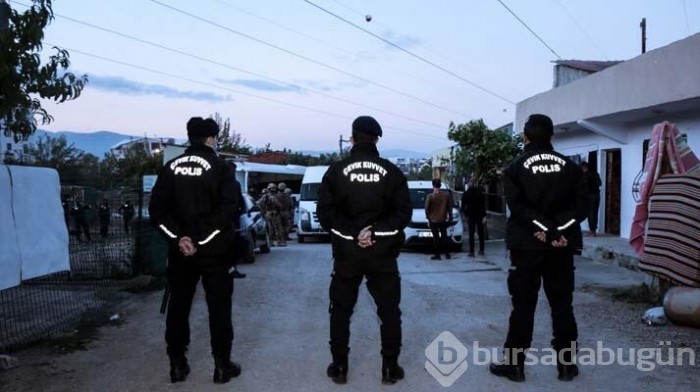 Bursa'da silah kaçakçılarına operasyon!