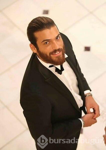 Can Yaman yeni bir aşka yelken açıyor...