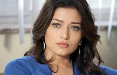 Nurgül Yeşilçay'ın yeni proje anlaşması...