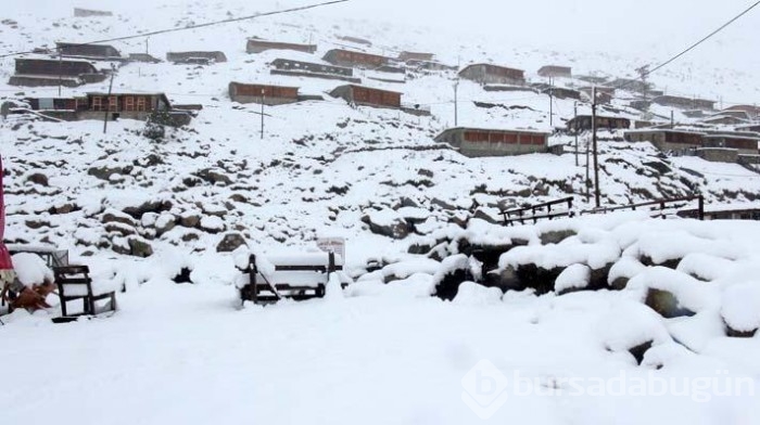 Doğu Karadeniz beyaz örtüyle kaplandı
