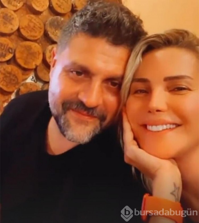 Ece Erken'den boşanma iddiaları sonrası fotoğraf...