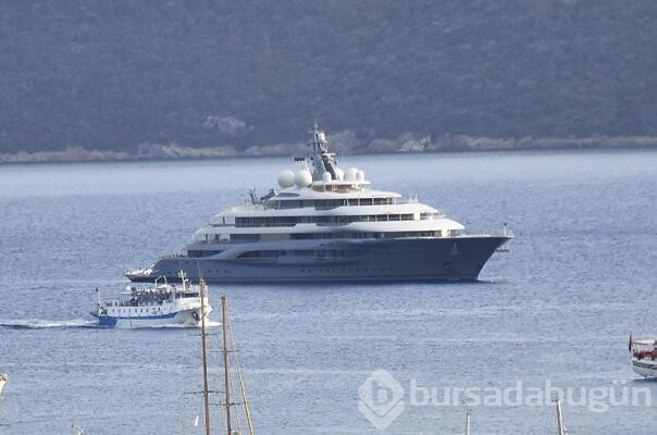 Mega yat Bodrum'da