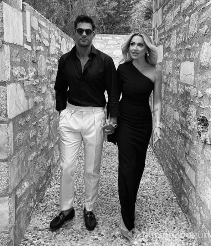 Hadise'ye babası dava açtı!