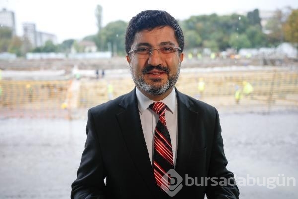 Peronlar kaldırıldı altında mezar bulundu!