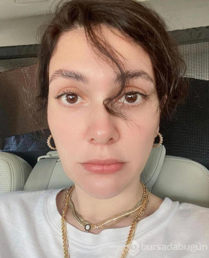 Bergüzar Korel gençliğine seslendi!