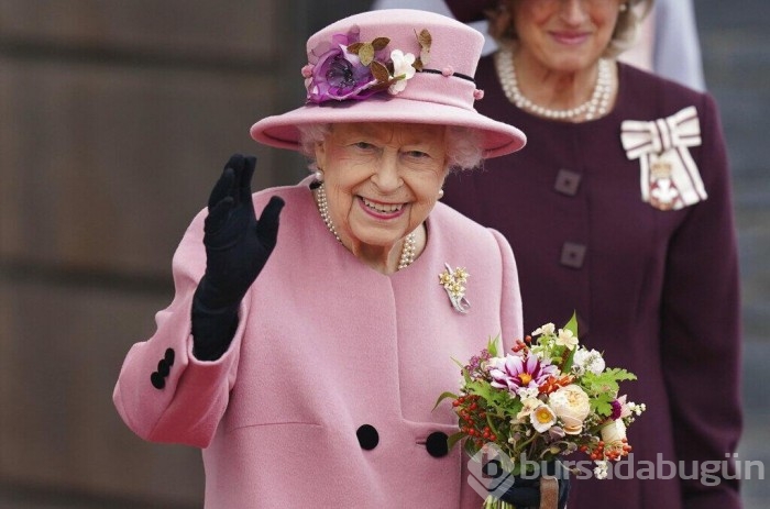 Kraliçe II. Elizabeth tüm programlarını iptal etti