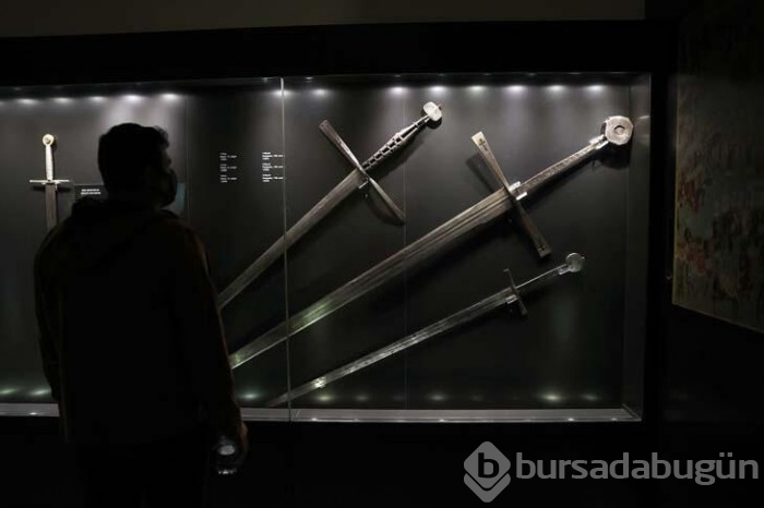500 yıllık zülfikar kılıcın ömrü uzatılıyor...