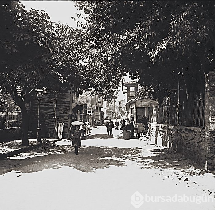 Bursa'nın bu ünlü caddesini tanıyabildiniz mi? 
