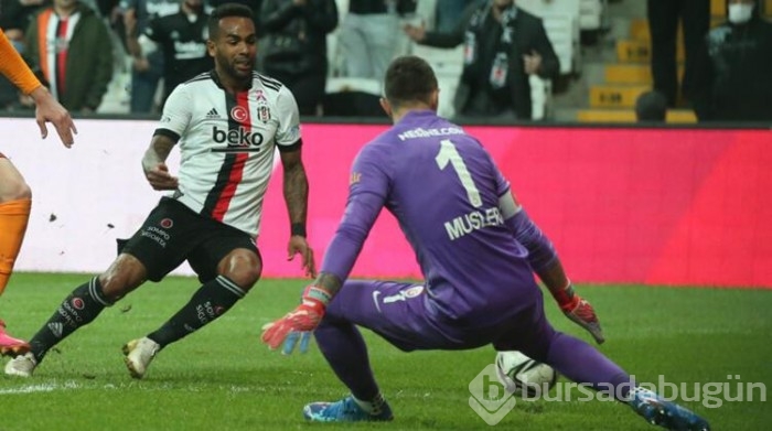 Beşiktaş - Galatasaray derbisine damga vurdu!