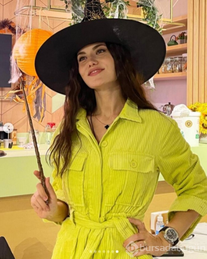 Fahriye Evcen'den Cadılar Bayramı'na özel pozlar
