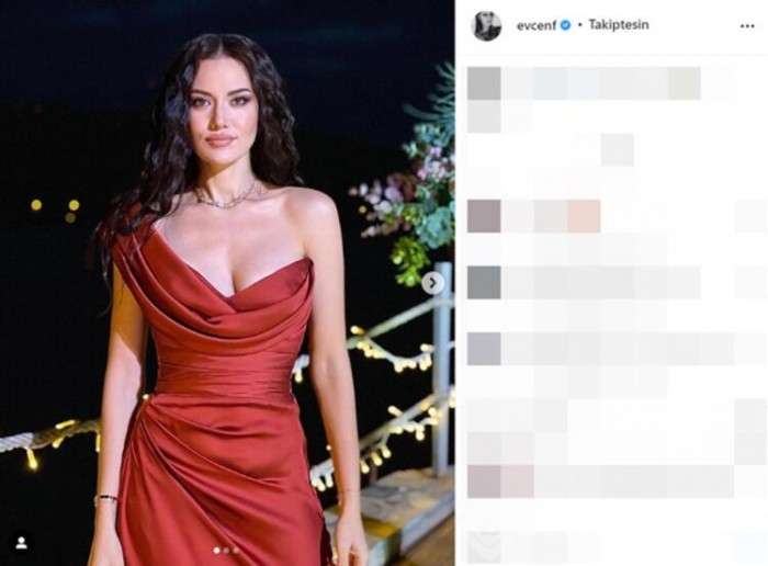 Fahriye Evcen'den Cadılar Bayramı'na özel pozlar
