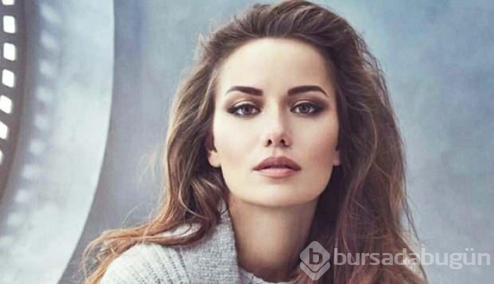 Fahriye Evcen'den Cadılar Bayramı'na özel pozlar
