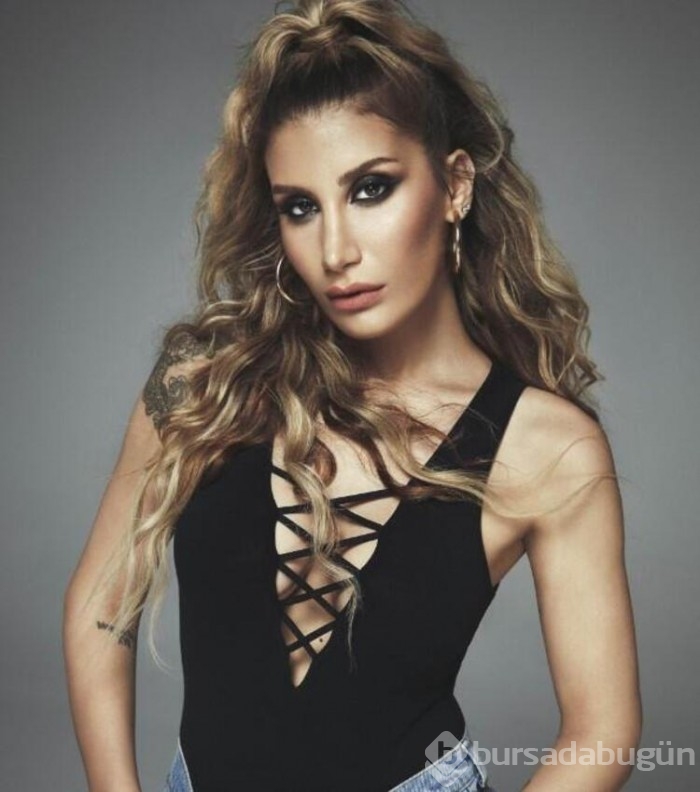 İrem Derici'ye hayranından 25 bin TL