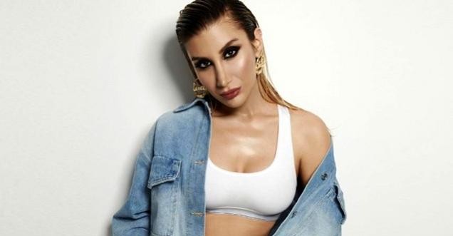 İrem Derici'ye hayranından 25 bin TL