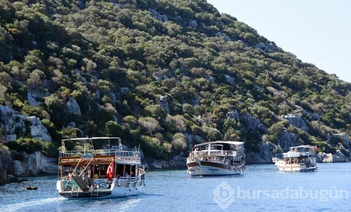 Kekova'da bitmeyen yaz!