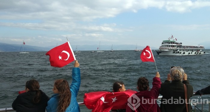 Bursa'da 29 Ekim Cumhuriyet Bayramı coşkuyla kutlandı