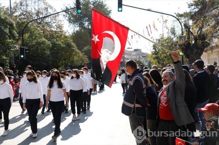 Bursa'da 29 Ekim Cumhuriyet Bayramı coşkuyla kutlandı