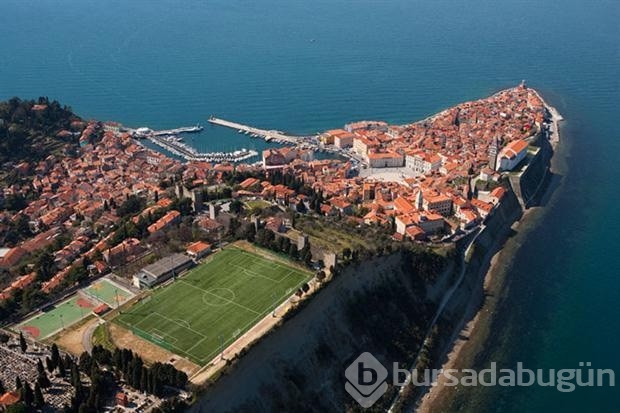 Dünyanın en ilginç stadyumları