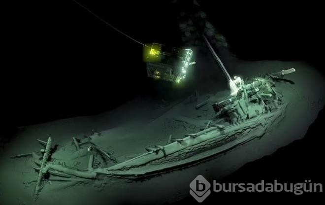 Denizin binlerce metre derinliğinde 2 bin 500 yıllık tarihi enkaz!