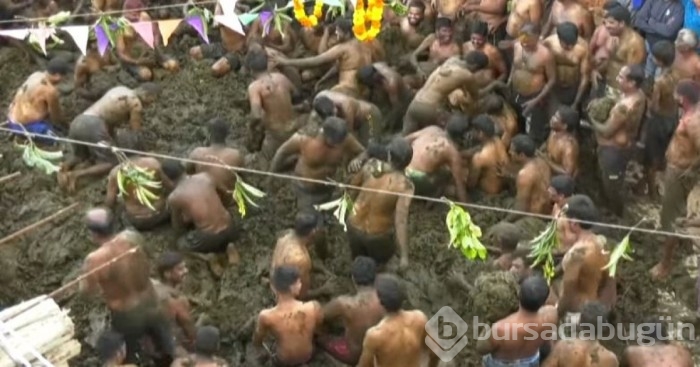 Hindistan'da inek dışkısıyla festival kutlaması!
