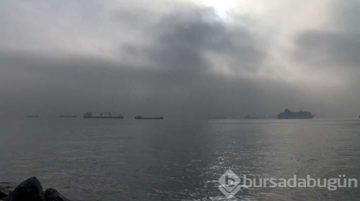 İstanbul Boğazı'nda sis!