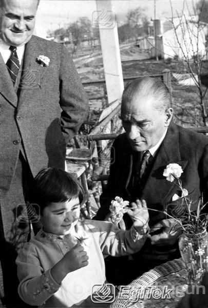 Mustafa Kemal Atatürk'ün Hayatı