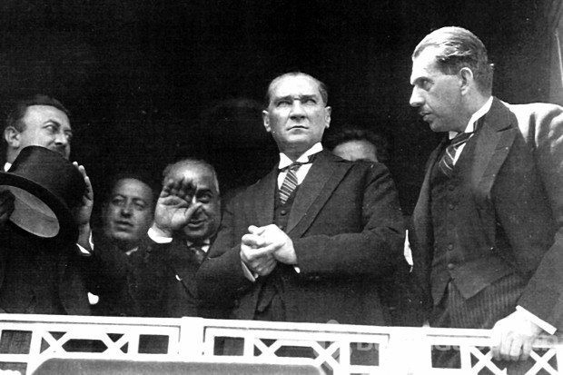 Mustafa Kemal Atatürk'ün Hayatı