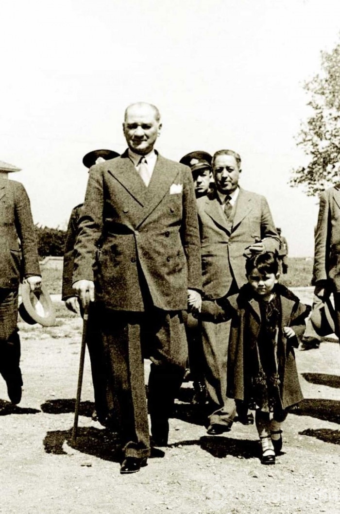 Mustafa Kemal Atatürk'ün Hayatı
