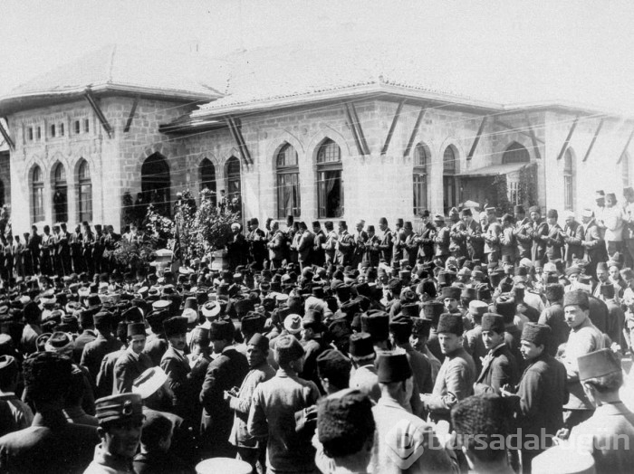 Mustafa Kemal Atatürk'ün Hayatı