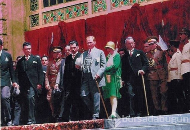 Mustafa Kemal Atatürk'ün Hayatı