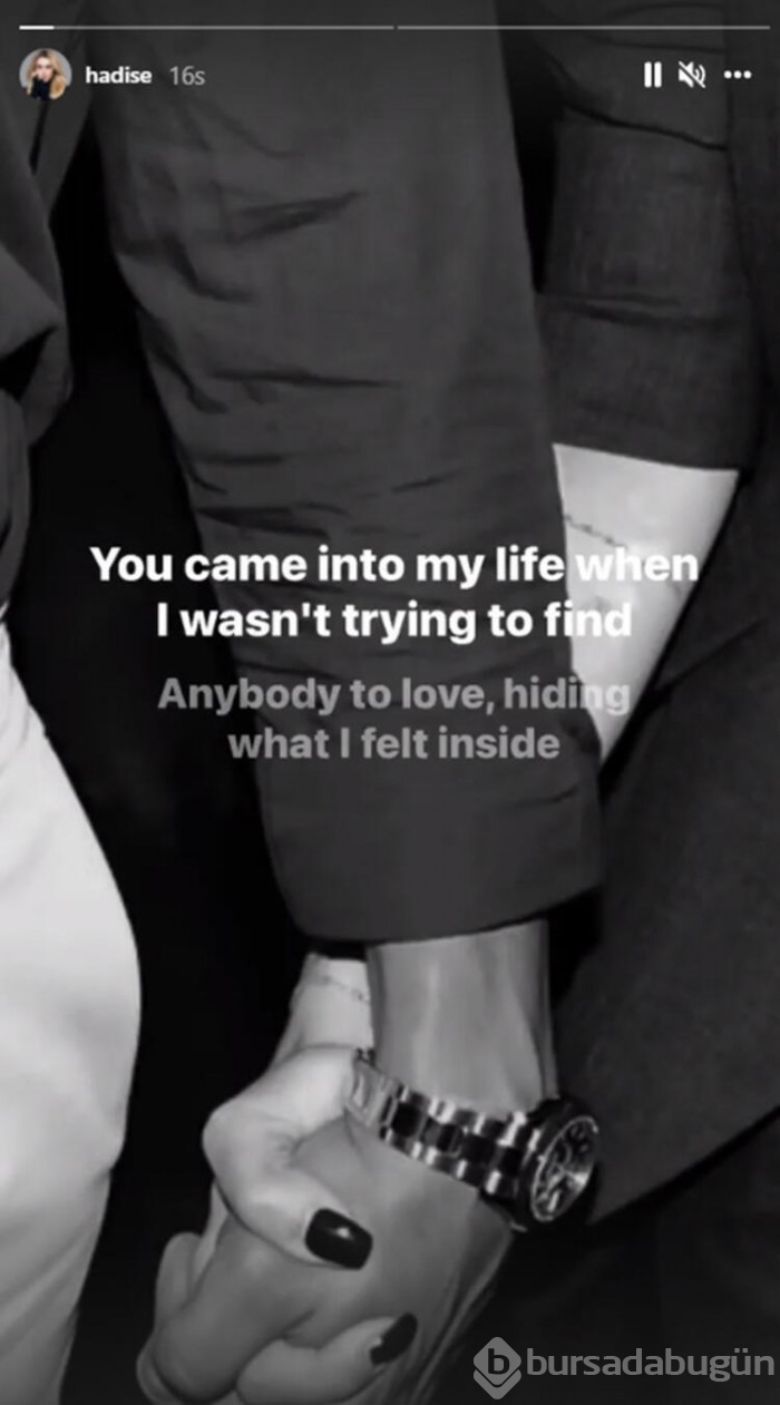Hadise-Mehmet Dinçerler çiftinden el ele aşk pozu