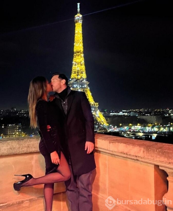 Messi'nin eşinden romantik paylaşım
