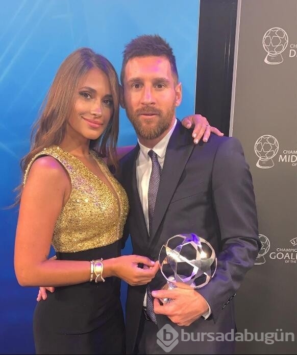 Messi'nin eşinden romantik paylaşım
