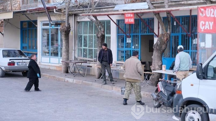 Konya'daki depremde 66 yapıda hasar oluştu
